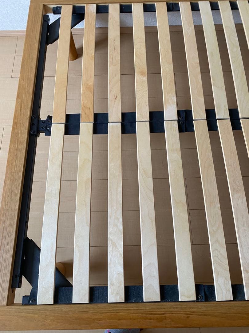 近隣地域限定送料無料❗️無印良品・木製ベッドフレーム オーク材突板　ダブル