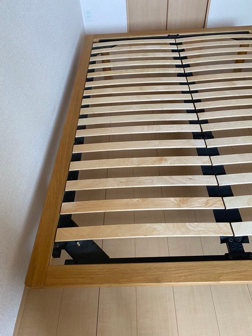 近隣地域限定送料無料❗️無印良品・木製ベッドフレーム オーク材突板　ダブル