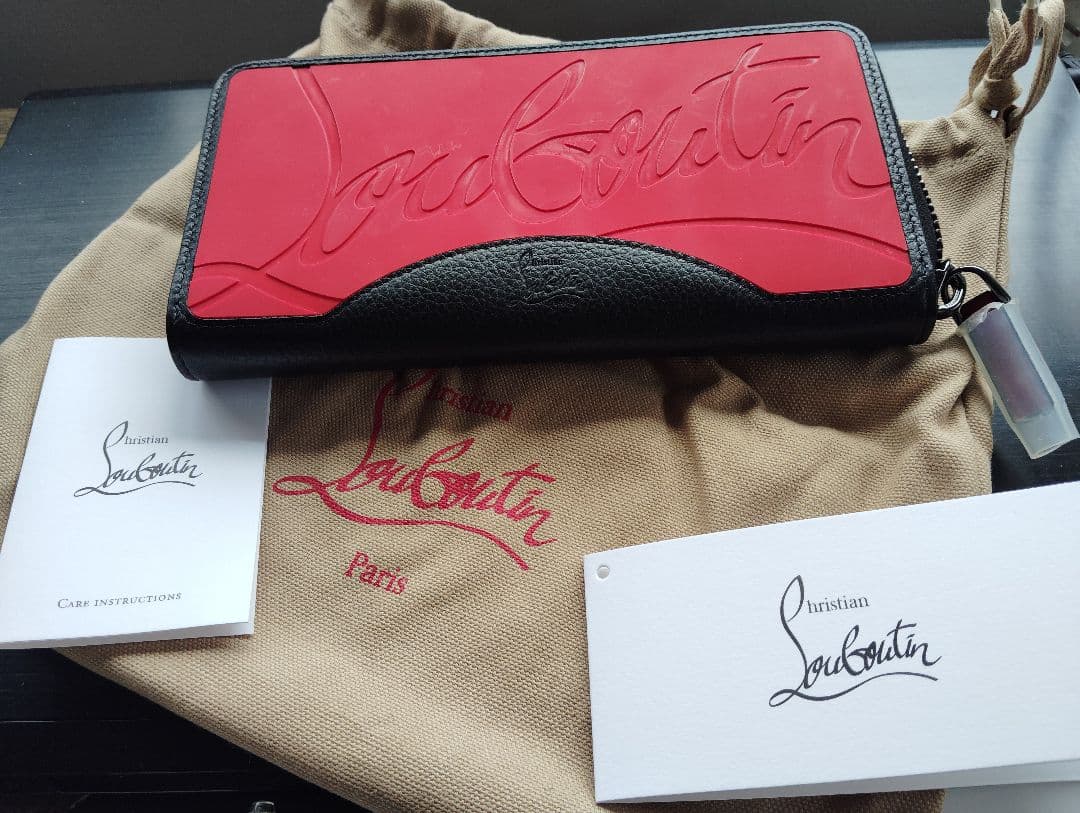 ち*そ様 【新品未使用 箱付】Christian Louboutin ルブタン