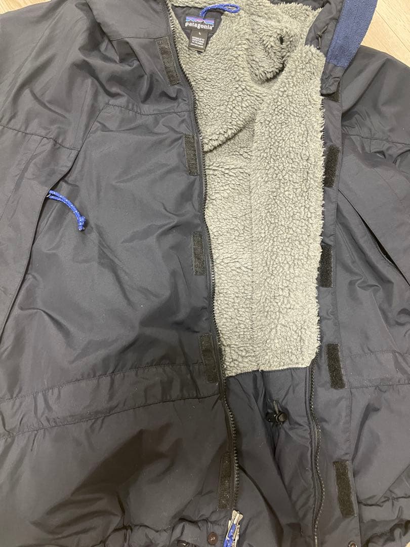 patagonia パタゴニアインファーノジャケット　マウンテンパーカーブラック