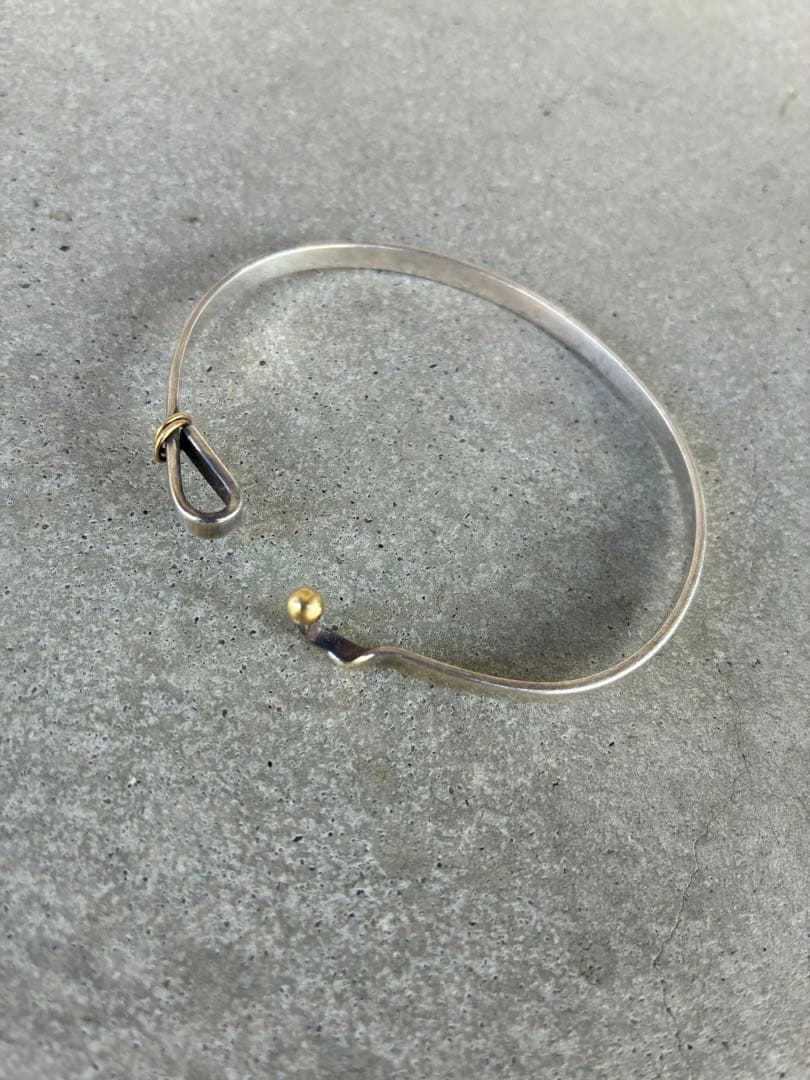 Tiffany & Co.バングルSV925750コンビフック　ゴールドシルバー