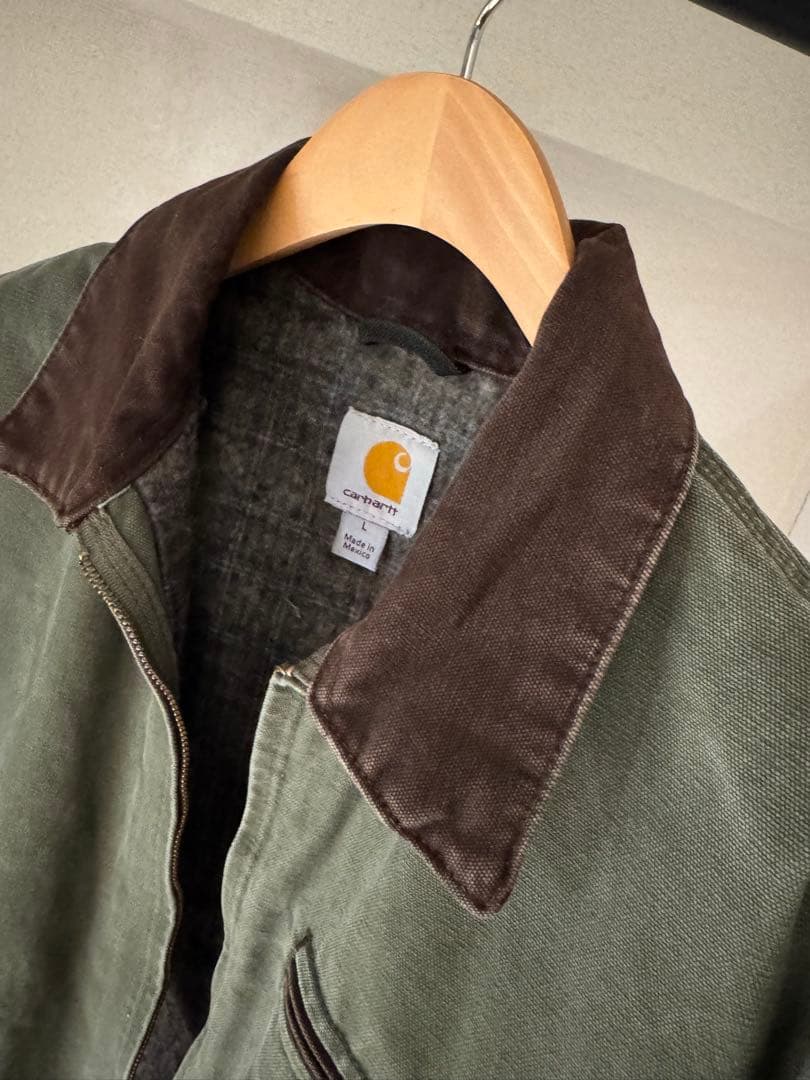 Carhartt デトロイトジャケットアーミーグリーン Ｌサイズ