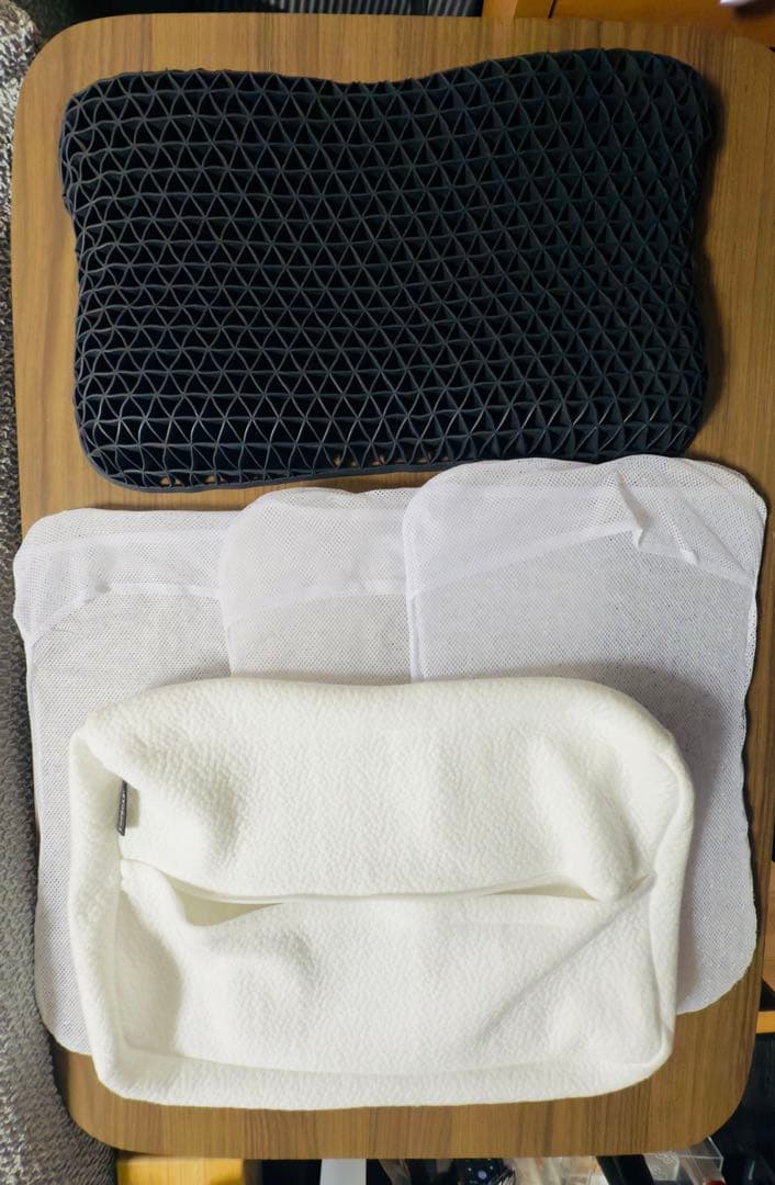 【使用数回★美品即日発送】ヒツジのいらない枕　調律【人気上位モデル】