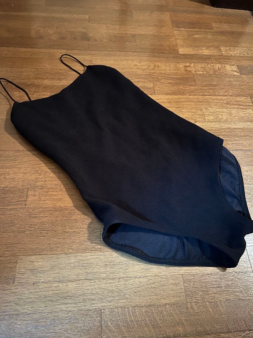 バックデザインオープンワンピース水着 seadress