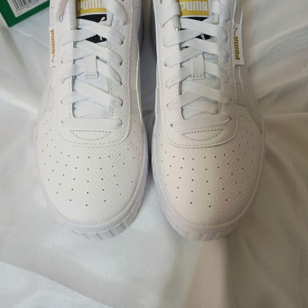 坂本凜愛 新品　PUMA プーマ CALI WEDGE WNS スニーカー