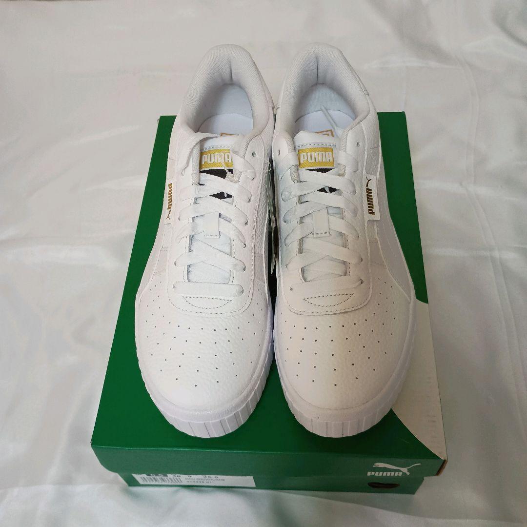 坂本凜愛 新品　PUMA プーマ CALI WEDGE WNS スニーカー