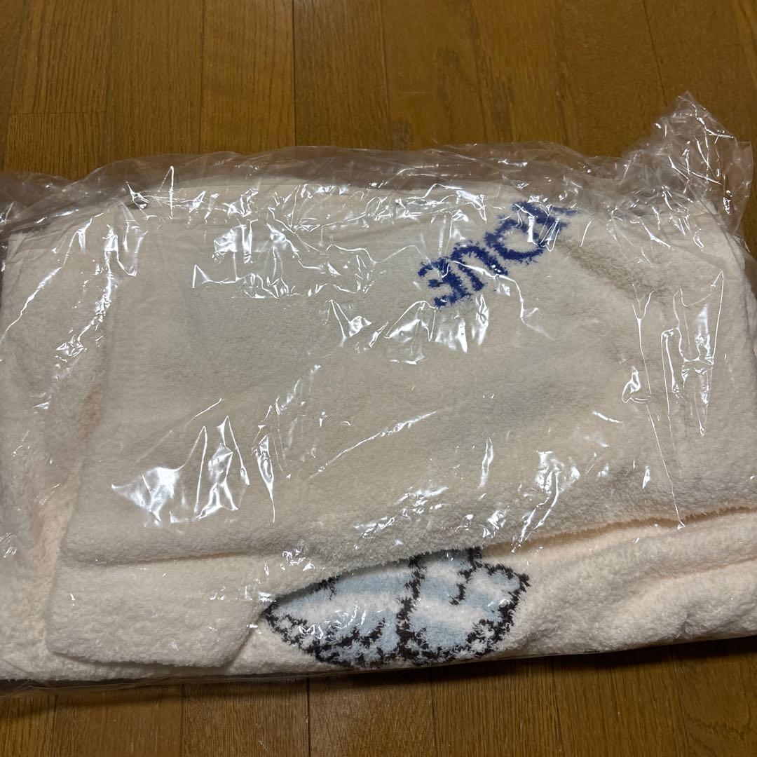 ジェラートピケ PEANUTSジャガードプルオーバー&ショートパンツ新品タグ付き