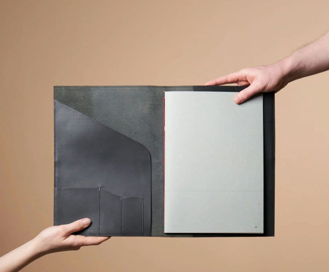 le portfolio レザー ポートフォリオ