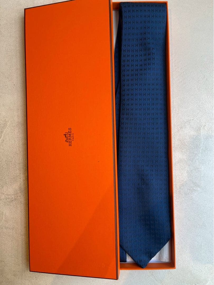【新品未使用】HERMES ネクタイ ネイビー シルク100%