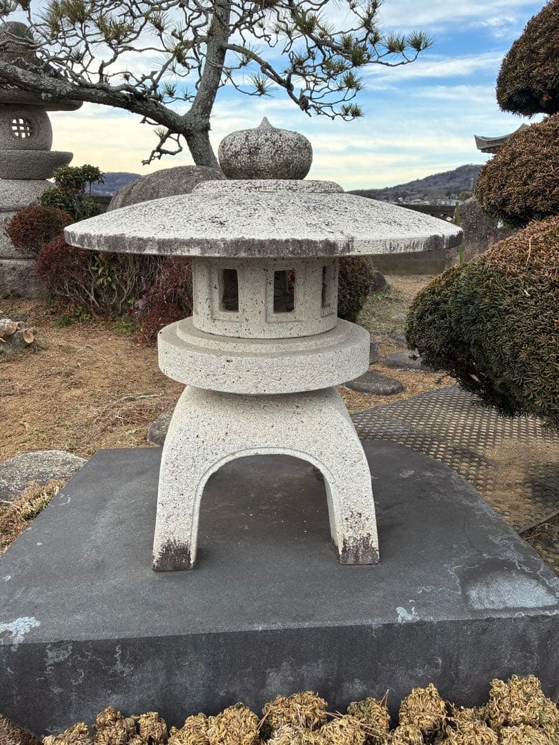 御影石雪見灯籠　庭石　茨城県引き取り！