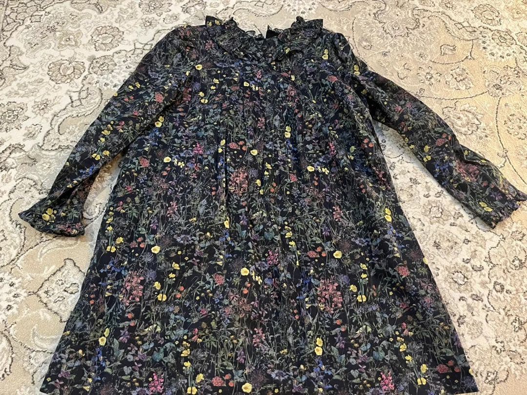 新品未使用ボンポワンbonpointリバティワンピース10A 140