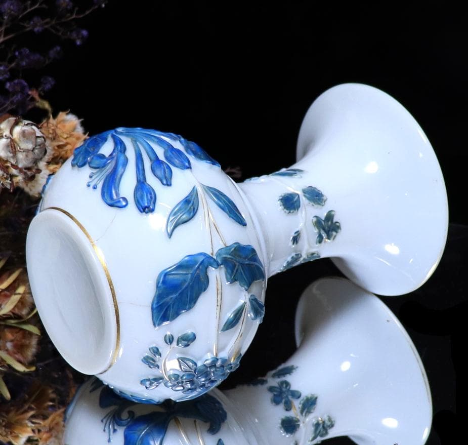 オールド・バカラ 19世紀美術館級作品 パリ万博試作品 レアカラー 大型花瓶 青