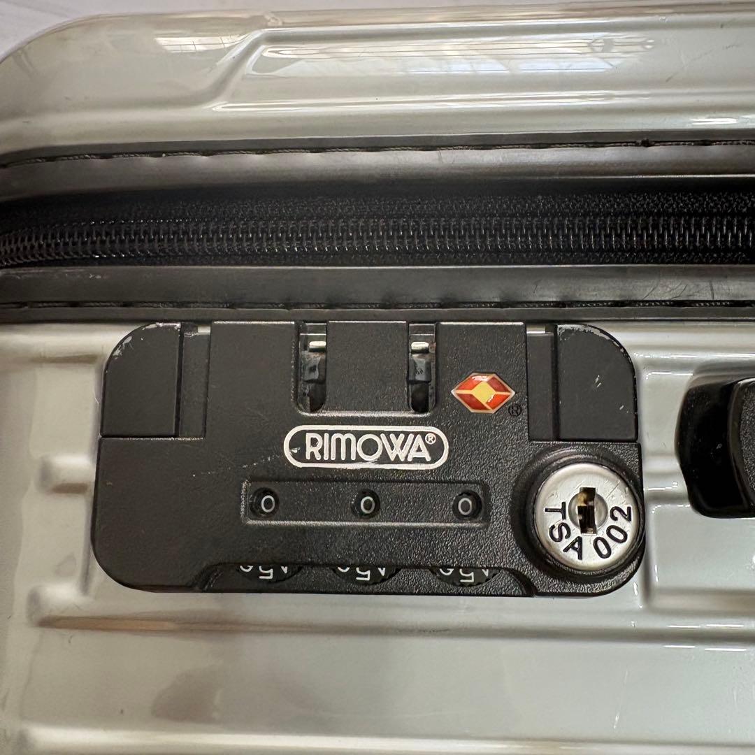 RIMOWA SALSA 2輪キャリーケース 35L/856.52 シルバー