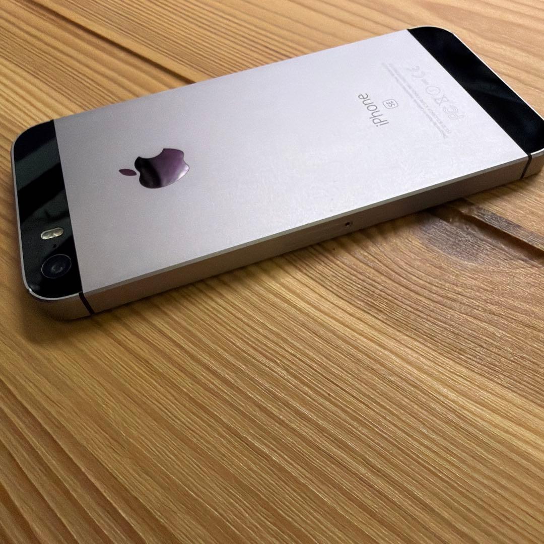 iPhone SE （第1世代） 64GB スペースグレイ　バッテリー83%