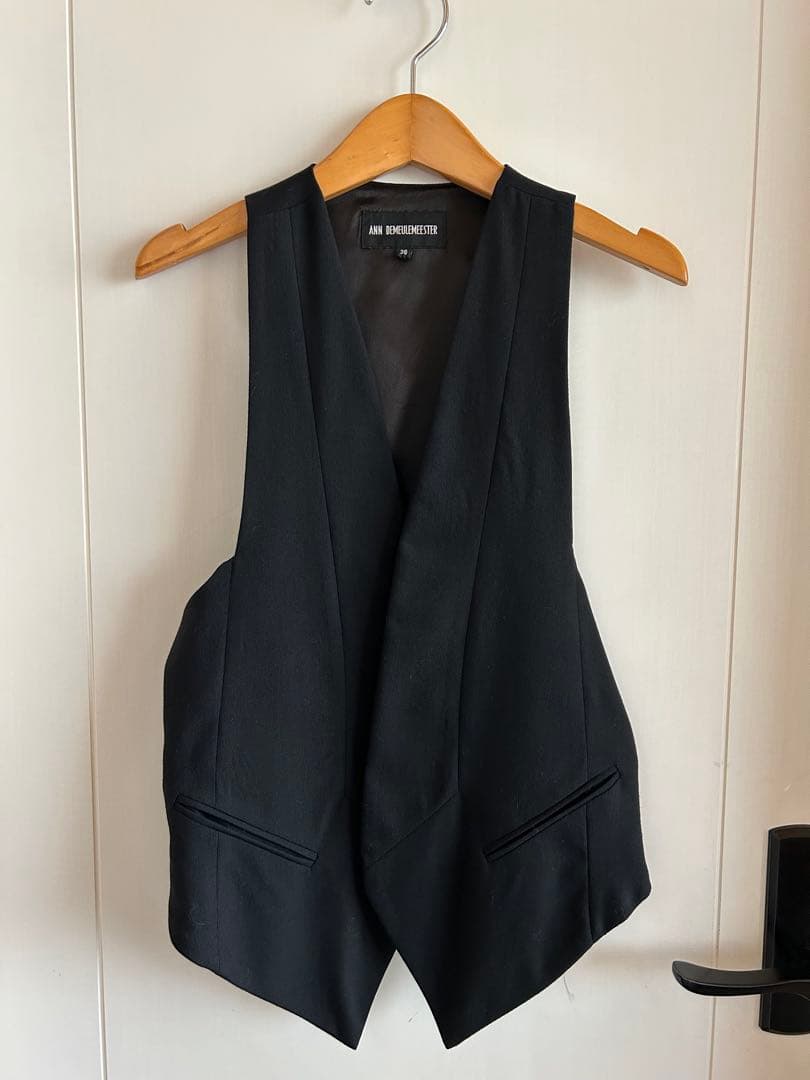 ANN DEMEULEMEESTER ベスト 36 ブラック
