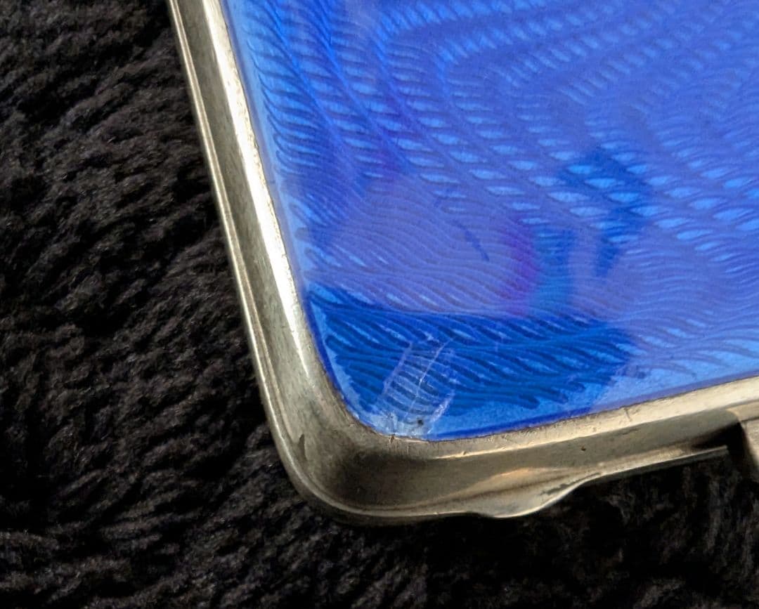 英国アンティーク スターリングシルバーギョーシェエナメル マッチケース