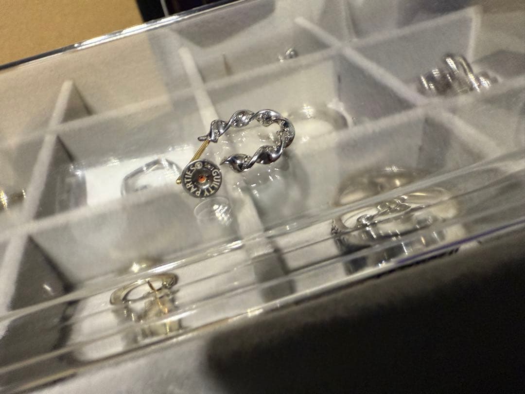 キャリアリング　シルバー ツイストデザイン 片耳用ピアス