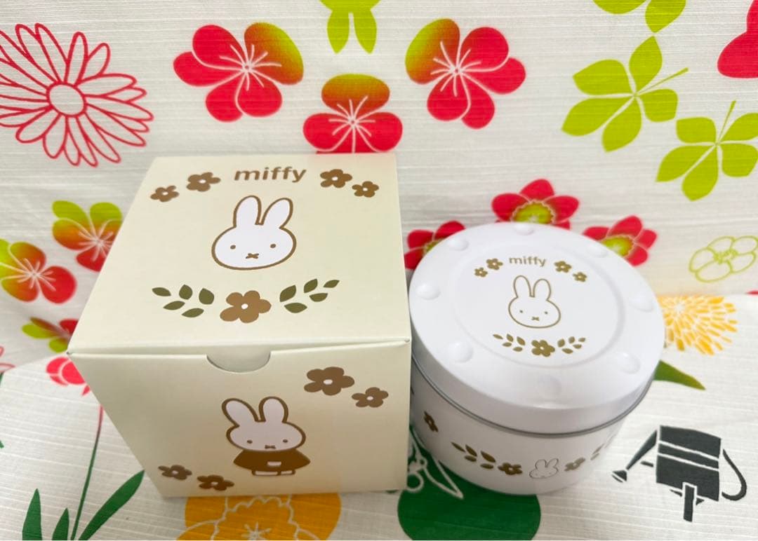 ミッフィースタイル限定　BABY-G 時計　ミッフィーモデル非売品ノベルティ付き