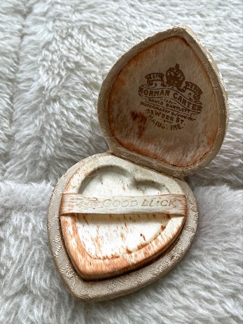 アンティークジュエリーケースNORMAN CARTER ハート型ケース