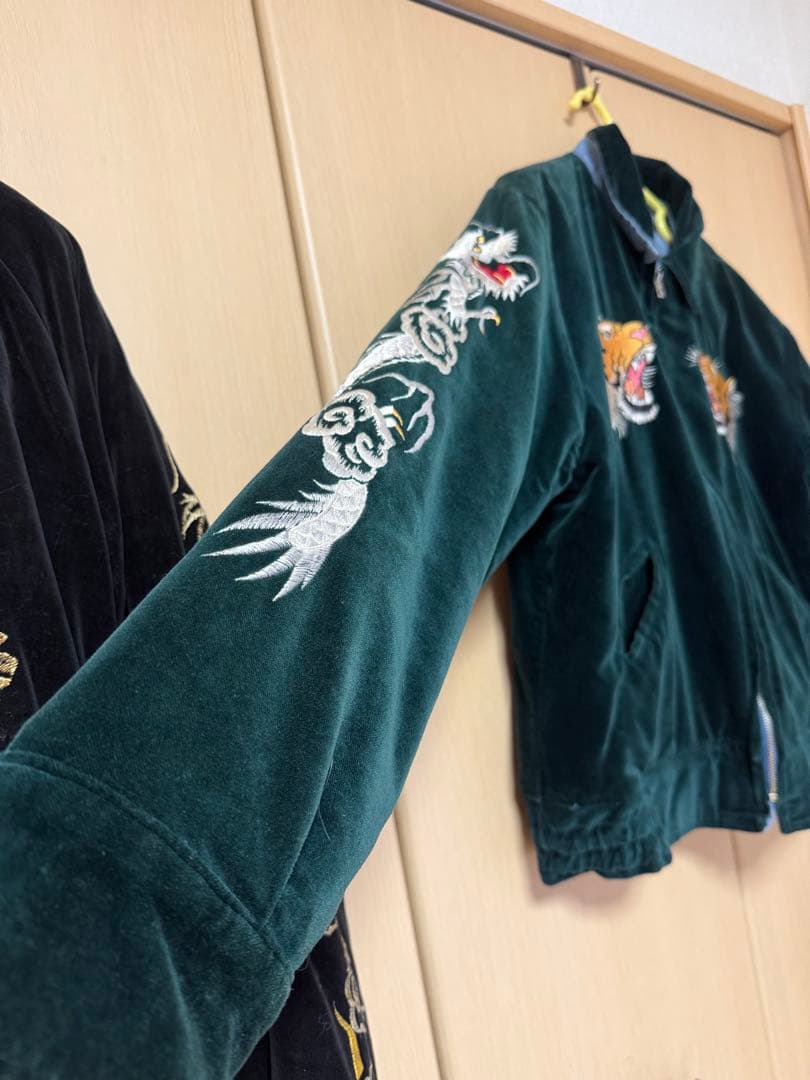 ト*ン様 虎と龍刺繍 東洋　スカジャン