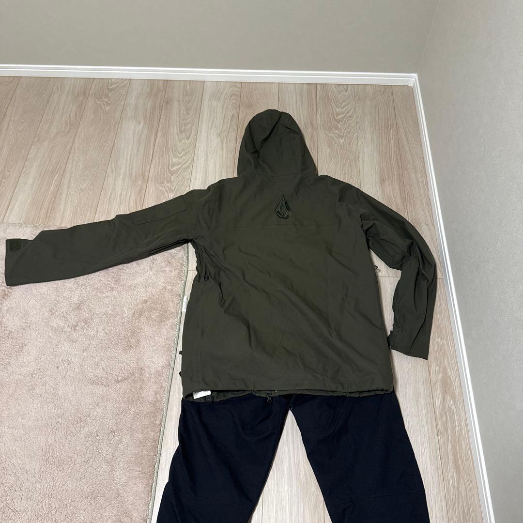 VOLCOM（ボルコム） スノージャケット＆サロペット