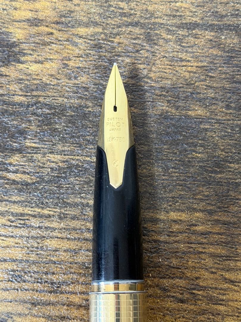 1960年代　14金張　エリート　ペン先18金　パイロット　万年筆　F