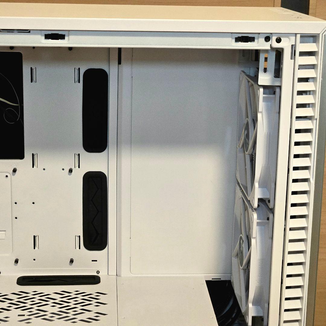 Define 7 Solid FD-C-DEF7A ホワイト