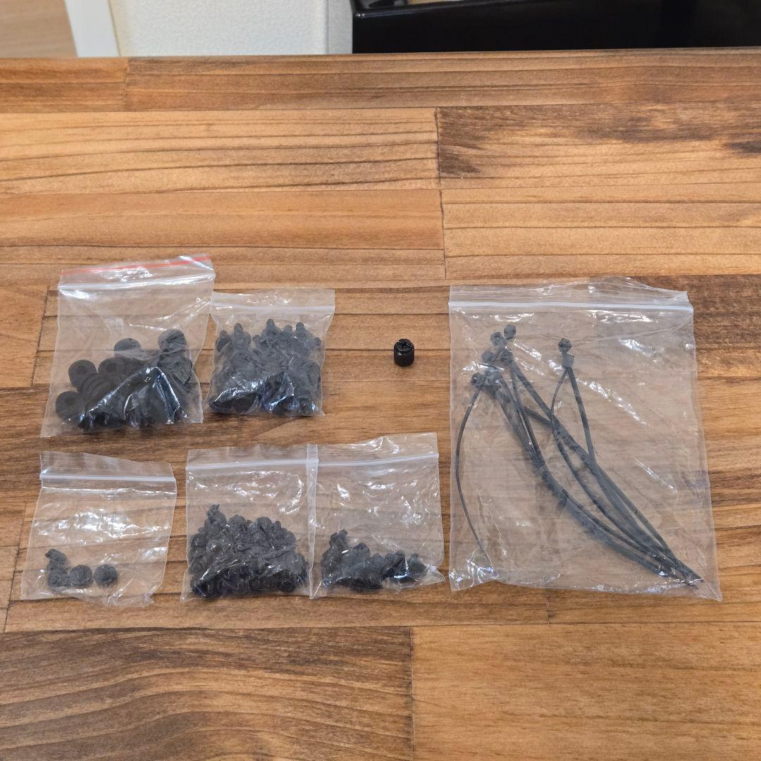 Define 7 Solid FD-C-DEF7A ホワイト