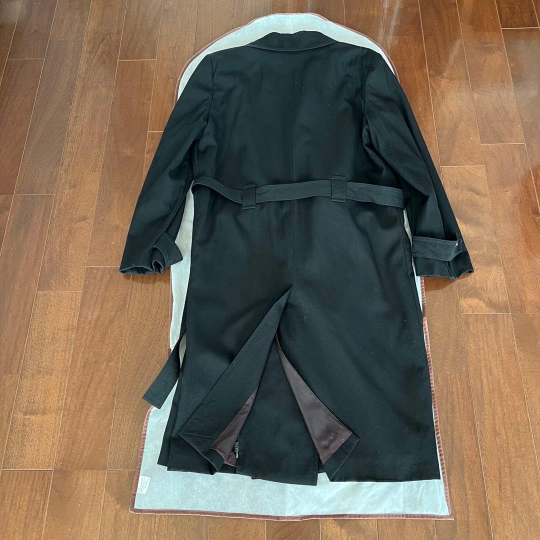 サルヴァトーレ　フェラガモ　ブラック ダブルブレスト ロングコート