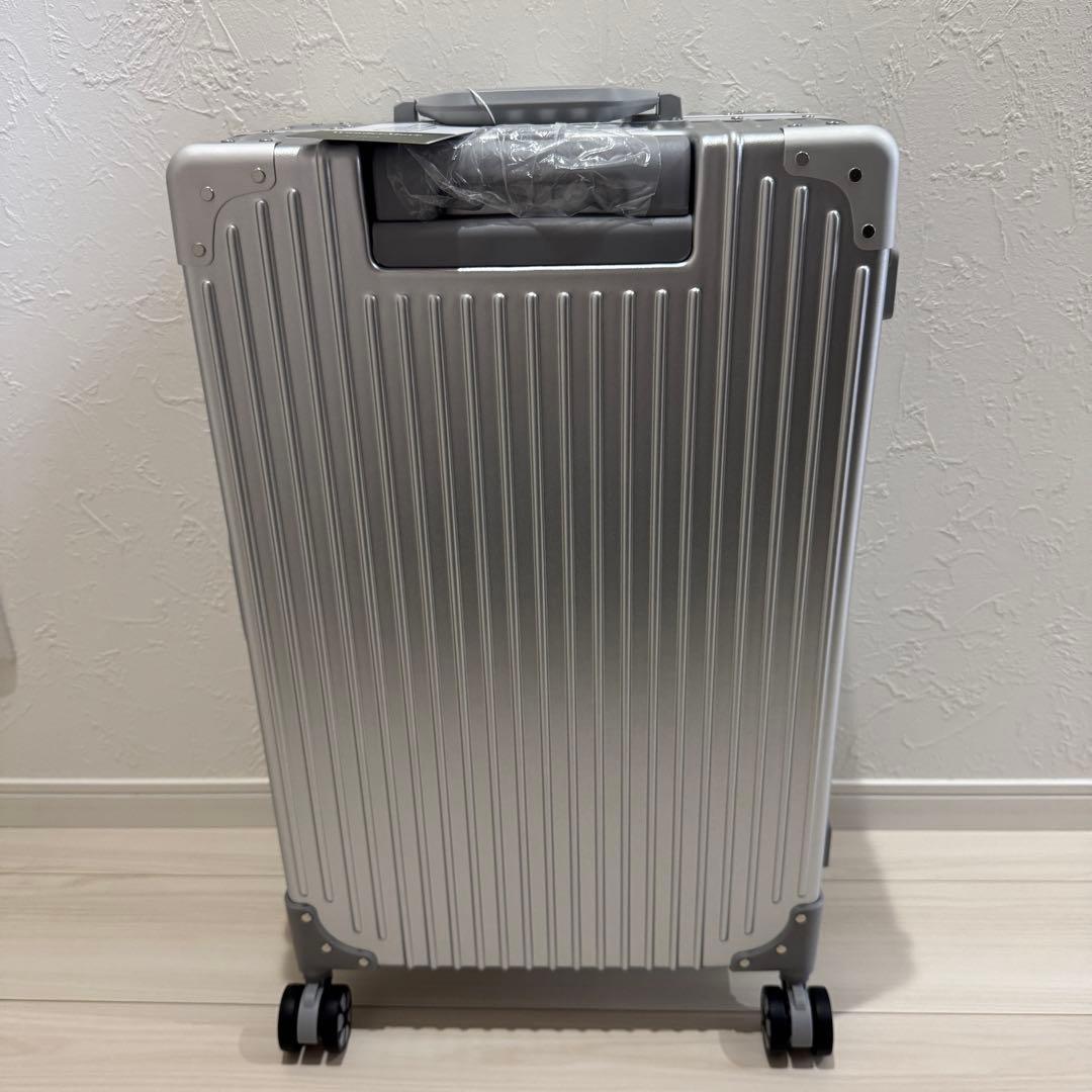スーツケース アルミフレーム キャリーキース　シルバー　M 24インチ