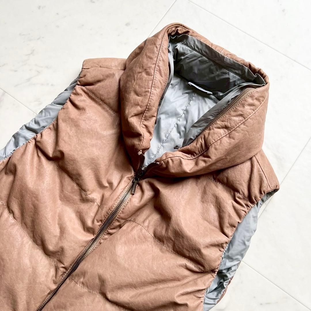 極美品 BRUNELLO CUCINELLI ラムレザー ダウンベスト フード付