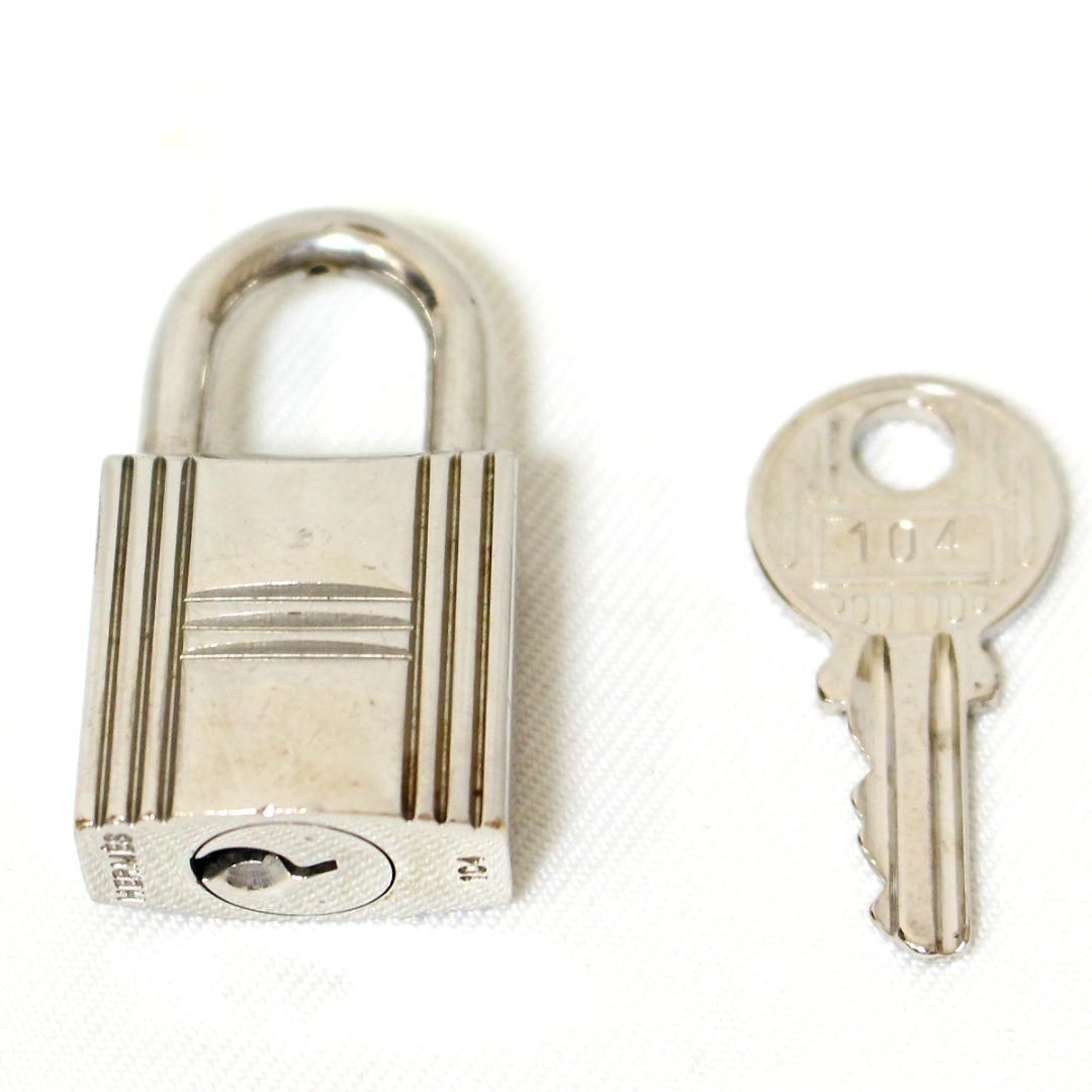 美品 HERMES シルバー カデナ 南京錠 パドロック 鍵付き104 ①