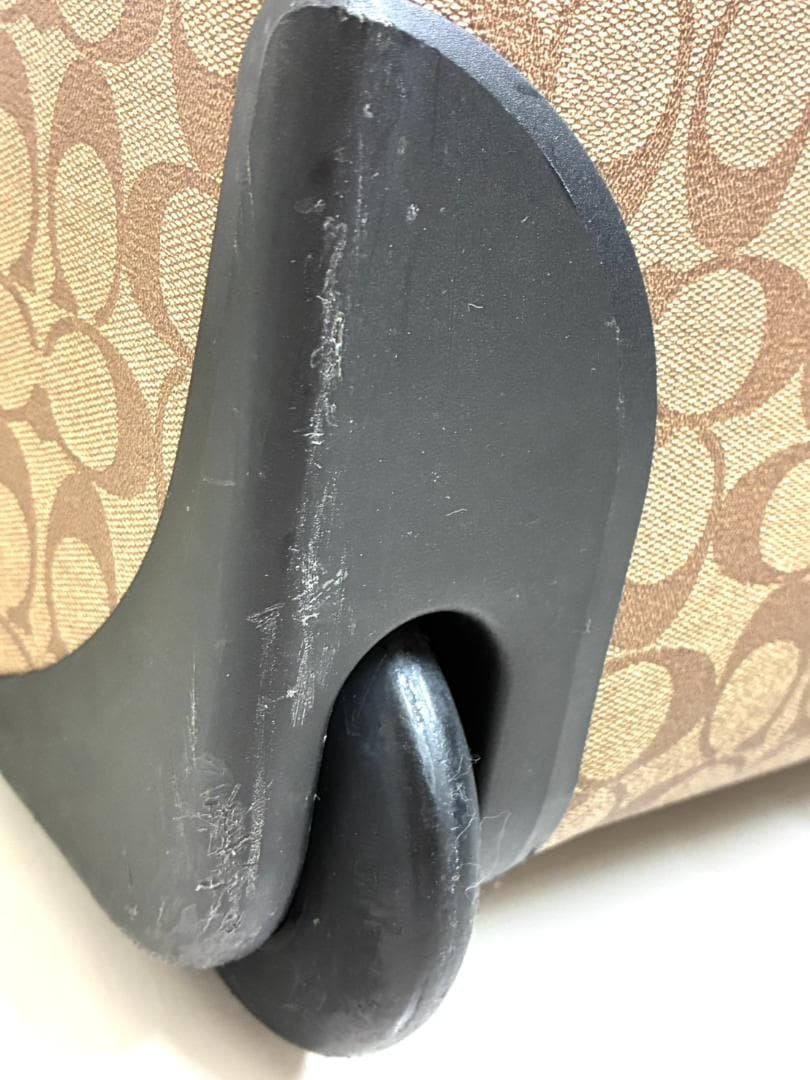 25W10-157 コーチ キャリーケース スーツケース PVC シグネーチャー