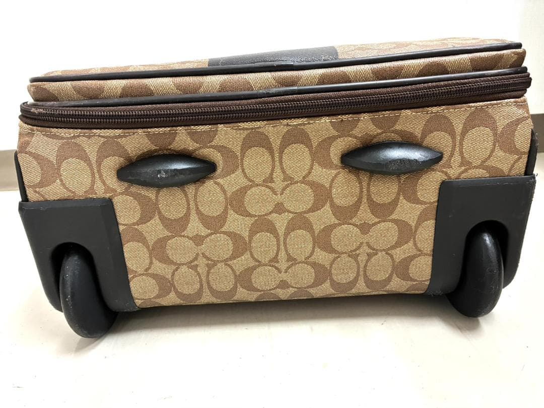 25W10-157 コーチ キャリーケース スーツケース PVC シグネーチャー