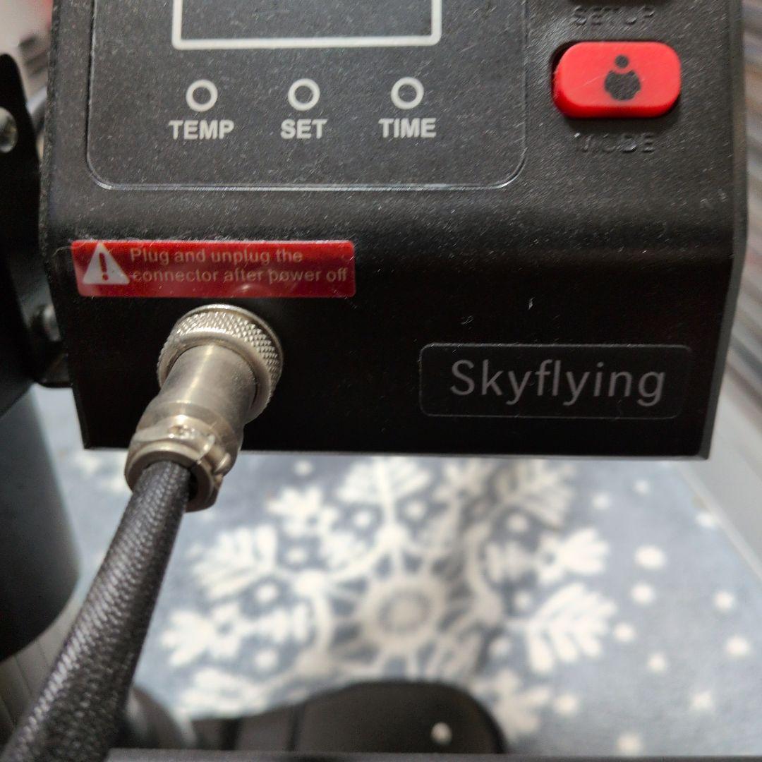 熱転写プレス機本体