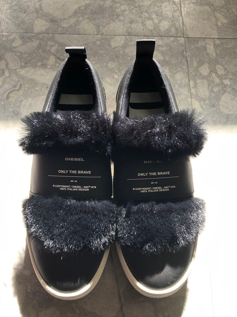 DIESEL ディーゼル ONLY THE BRAVE ブラック スニーカー