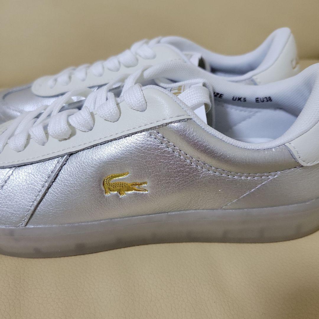 新品。ラコステ　レディーススニーカー 24cm