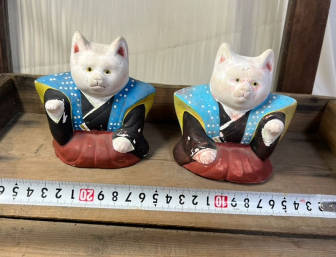 初辰猫　中サイズペア　左右対称　住吉大社　貴重な招き猫です　郷土玩具　縁起物