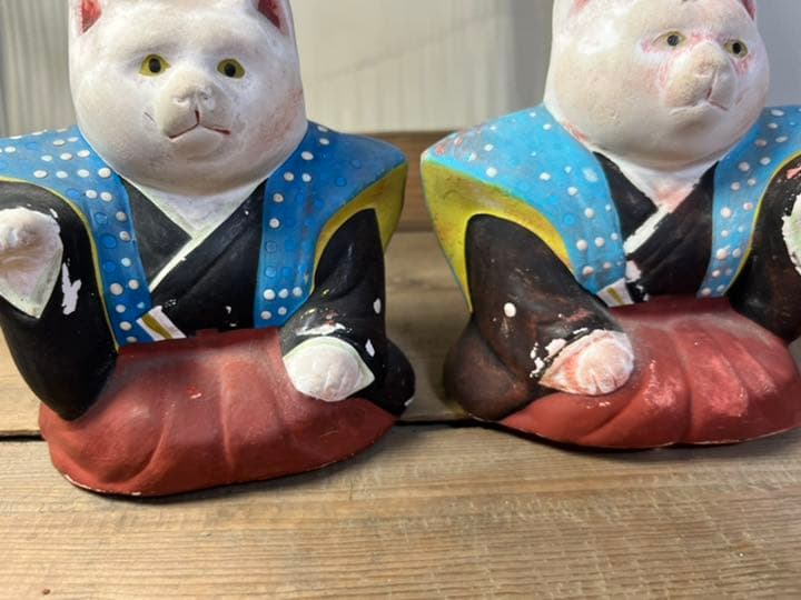 初辰猫　中サイズペア　左右対称　住吉大社　貴重な招き猫です　郷土玩具　縁起物