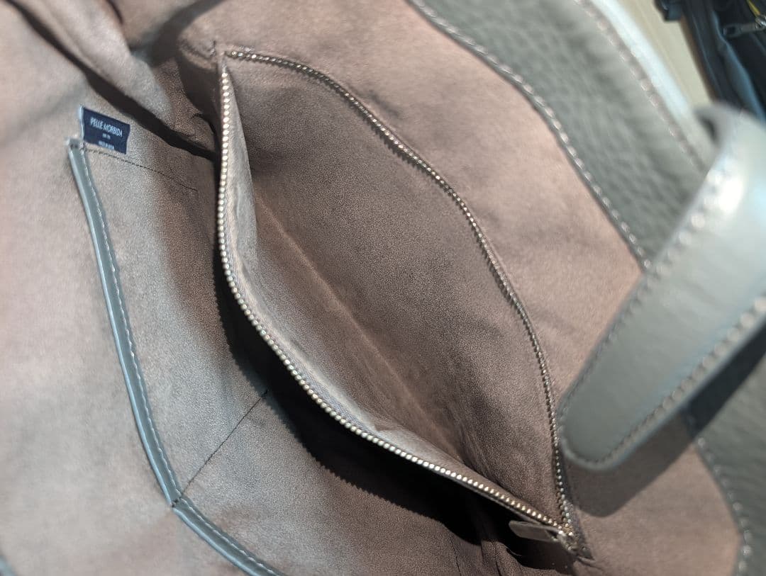 美品　ペッレモルビダ　グレー レザー トートバッグ　PELLE MORBIDA