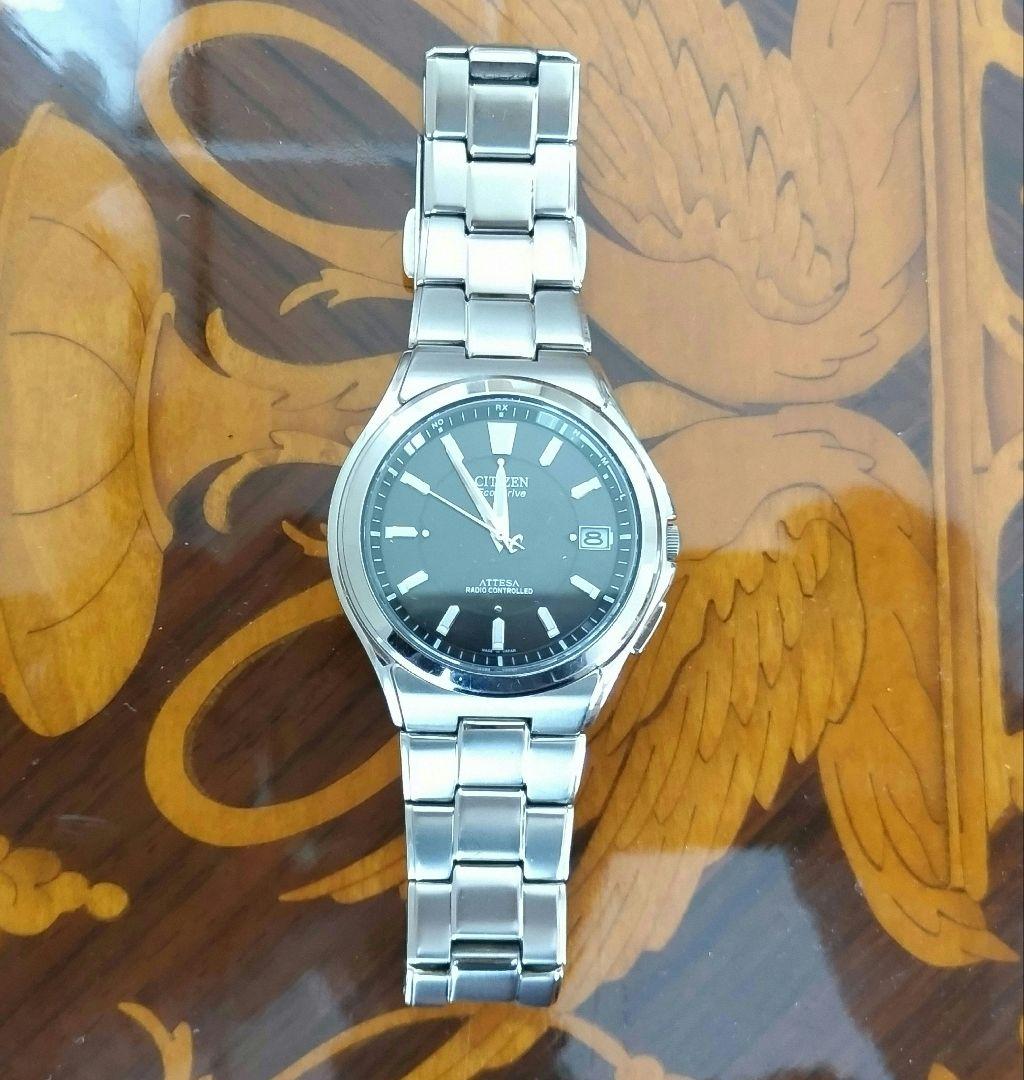 シチズンアテッサ　チタン製　腕時計