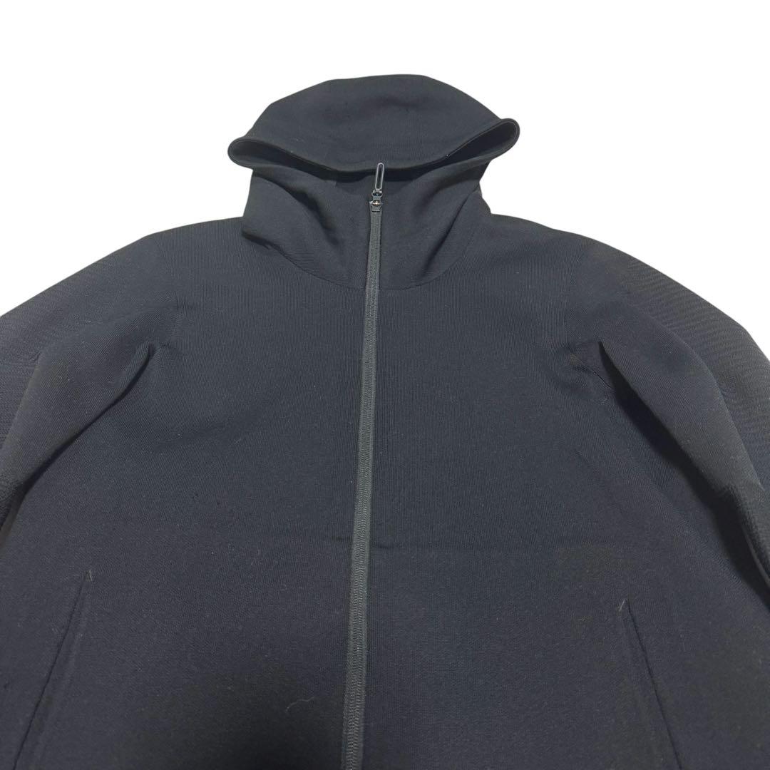 DESCENTE ALLTERRAINフュージョンニット　パーカー　ブラック　L