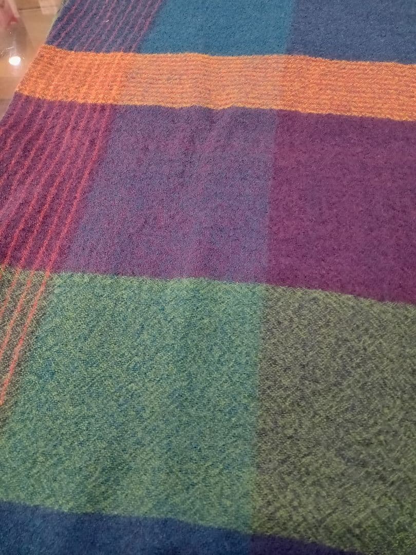 お値下げ❗️ヨーガンレール　ブランケット　ストール　ショール　膝掛け　毛100%