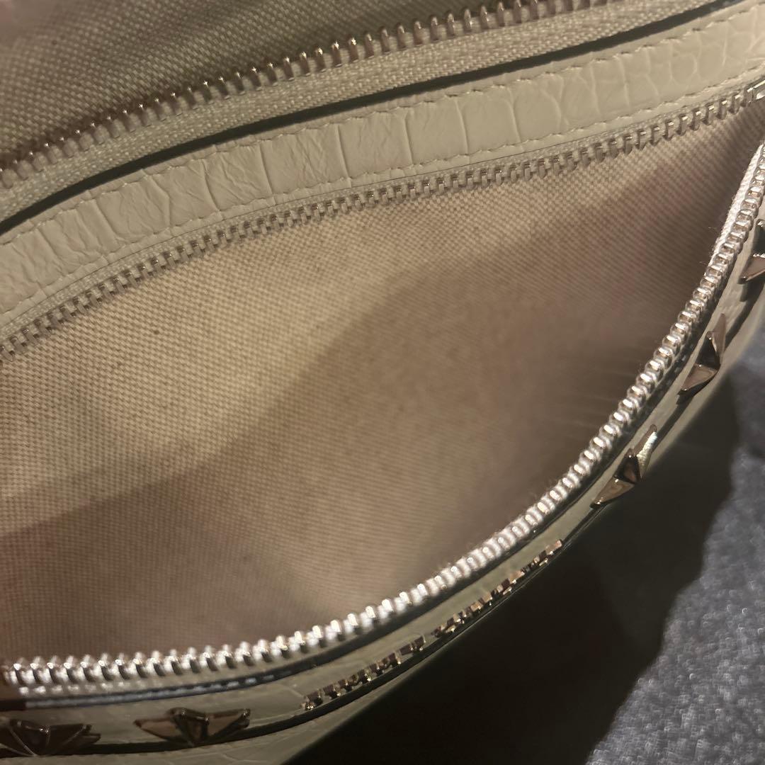JIMMY CHOO ボディバッグ・ウエストポーチ ホワイト