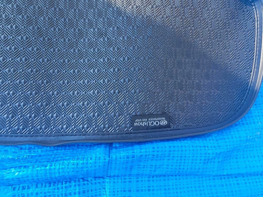 ランドクルーザー300ESベッドキットシステム