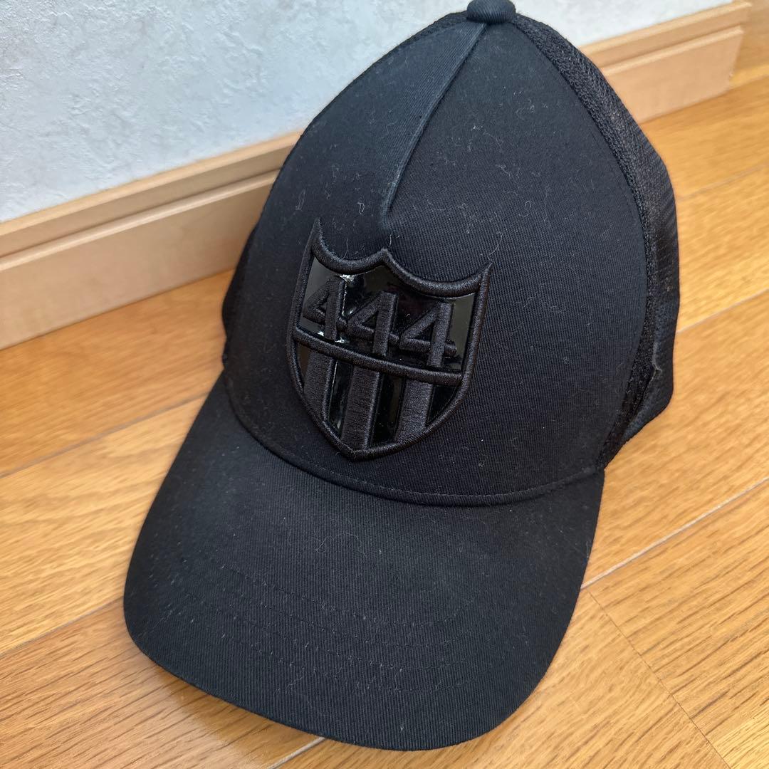 ヨシノリコタケ　ブラックライン　バーニーズ　キャップ