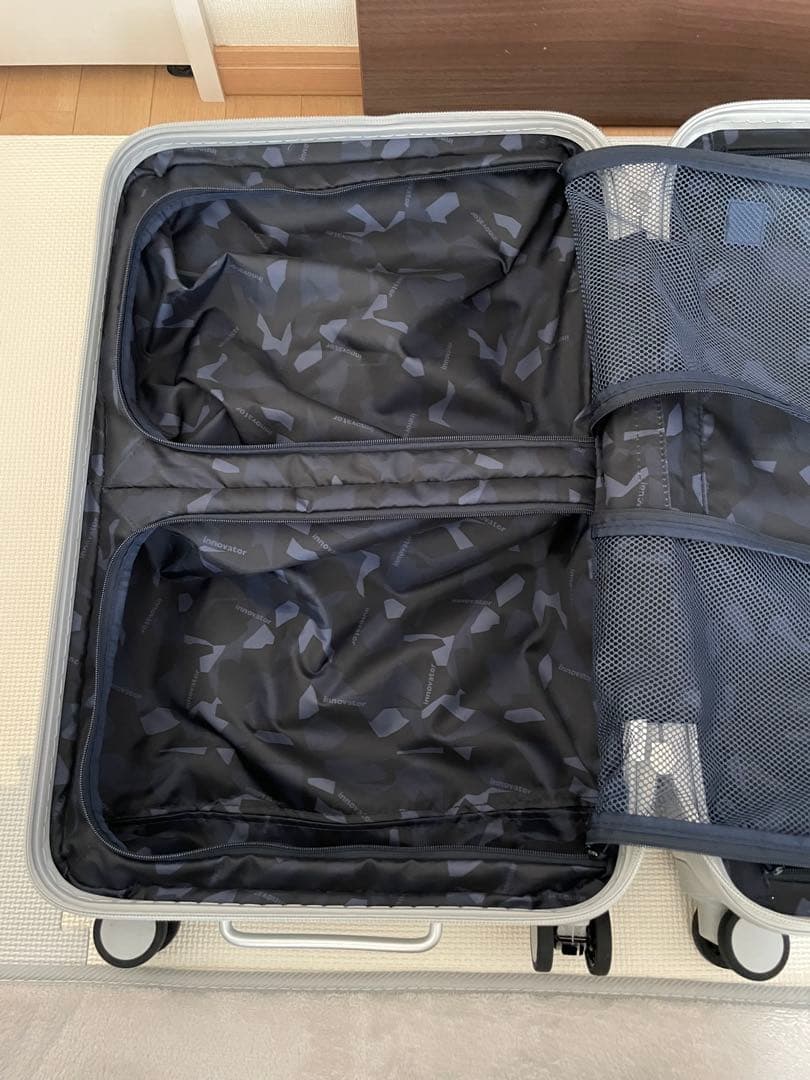 Innovator キャリーケース INV60 62L ストーン