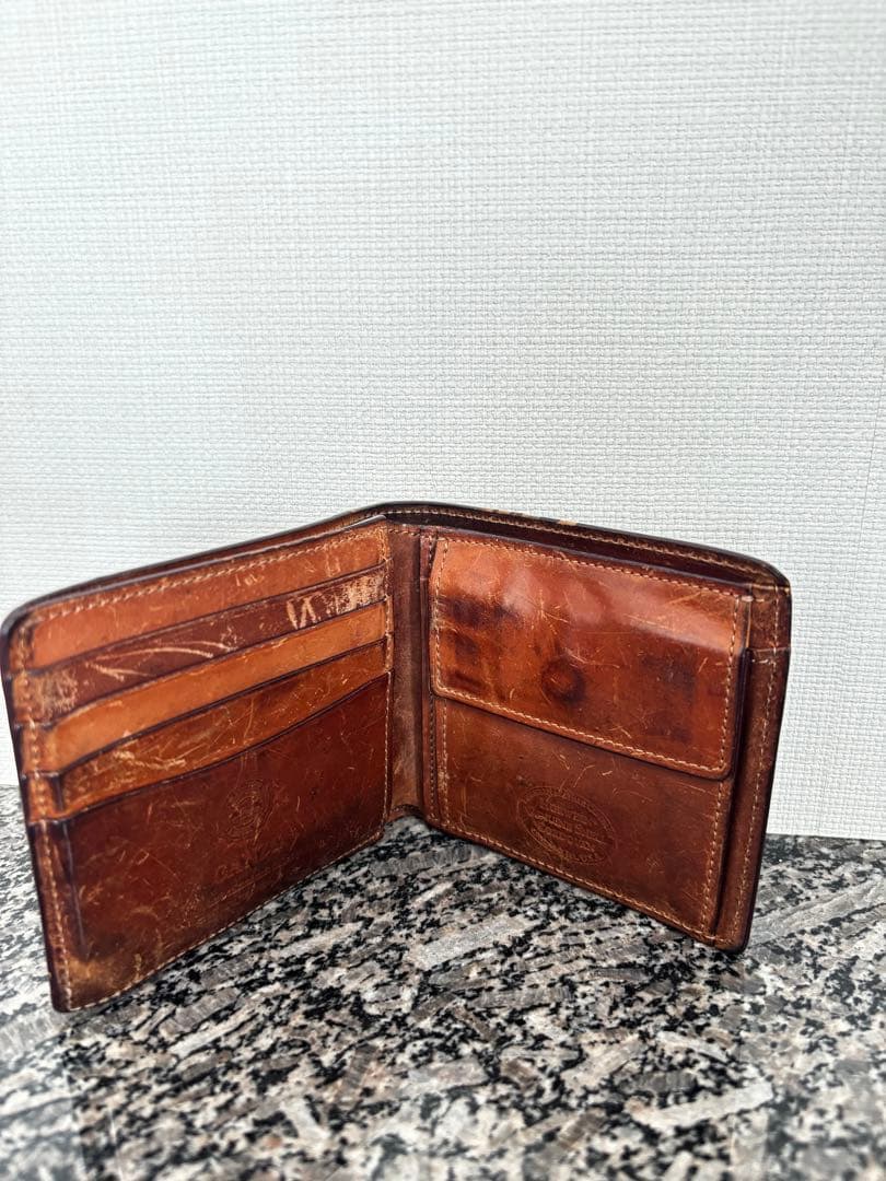 GANZO ガンゾ CORDOVAN (コードバン) 小銭入れ付き二つ折り財布