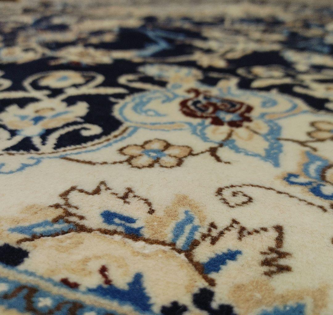 ペルシャ 絨毯 手織り 美術品　 ナイン産　315x201cm クリーニング済み