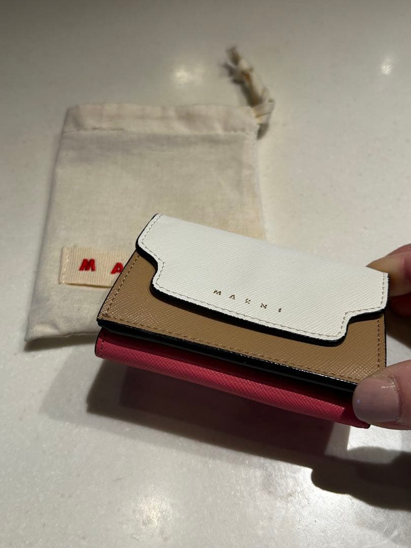 MARNI 三つ折り財布 ホワイト/ブラウン/ピンク